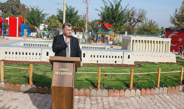 Kınık Belediyesi Çocuk Köyü’nde 10 Kasım Anıtkabir Miniatürk”