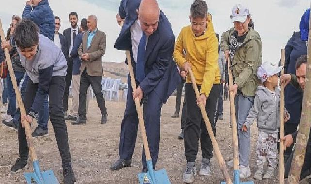 Milli ağaçlandıma günü’nde fidanlar toprakla buluşturuldu