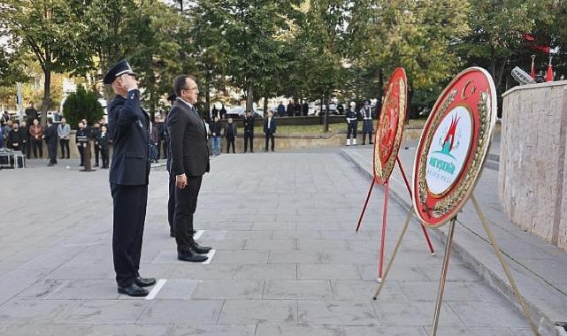 Mustafa Kemal Atatürk’ü saygı, özlem ve rahmetle anıyoruz