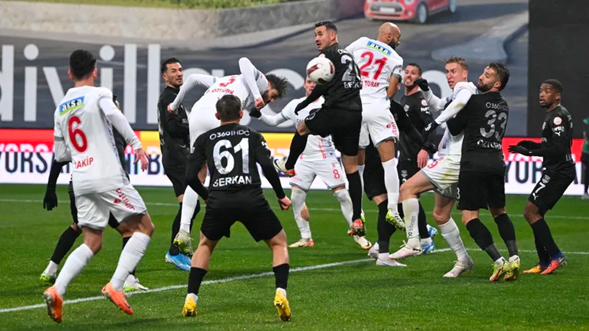 Antalyaspor, Sergen Yalçın yönetiminde galip geldi.