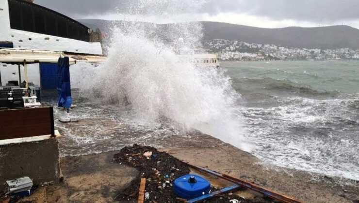 Meteoroloji Uyarıyor: Ege Denizi’nde Fırtına Tehlikesi!