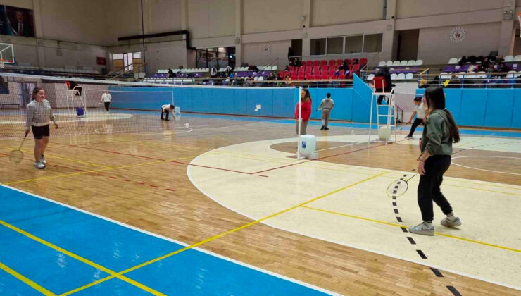 Badminton Turnuvası Sonlanmak Üzere