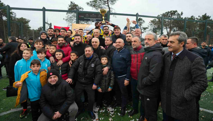 Ümraniye’de futbol artık mahallelerde oynanıyor