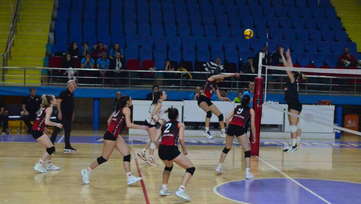 Voleybol maçlarının çekişmeli geçtiği müsabakalar tamamlandı