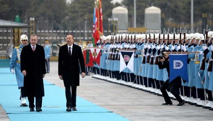 Erdoğan, Aliyev’e resmi bir karşılama töreni düzenledi