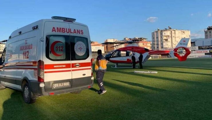 Genç hastaya yardım için havalanan helikopter ambulans