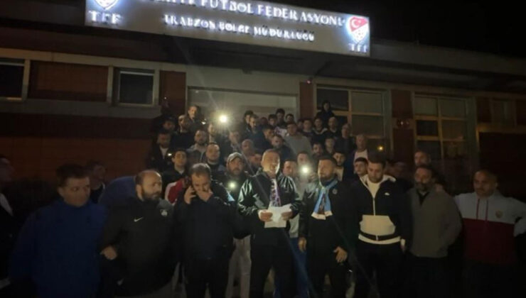 Trabzonspor Taraftar Grupları TFF’yi Protesto Etmek İçin Bir Araya Geldi