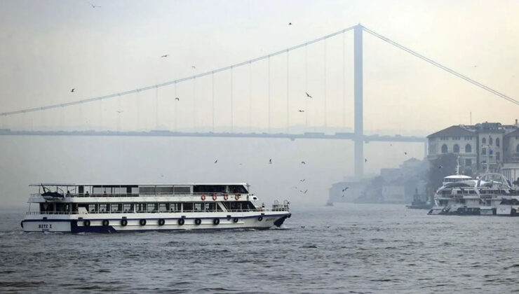 İstanbul Boğazı’nda Gemiler Durdu! Şehir Hatları Seferlerinde İptal Var