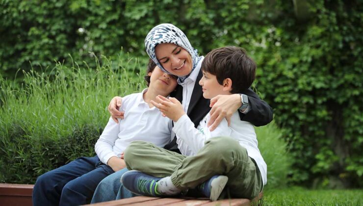 Bakan Göktaş’tan Anneler Günü Mesajı: “Annelik, Ömür Boyu Süren Benzersiz Bir Tecrübe”