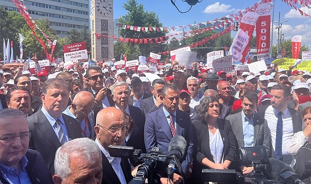 Özgür Özel’den sert çağrı: Gulyabani IMF değil, Saray’a git!